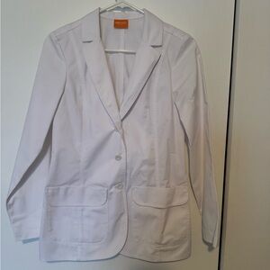 White lab coat by Barco